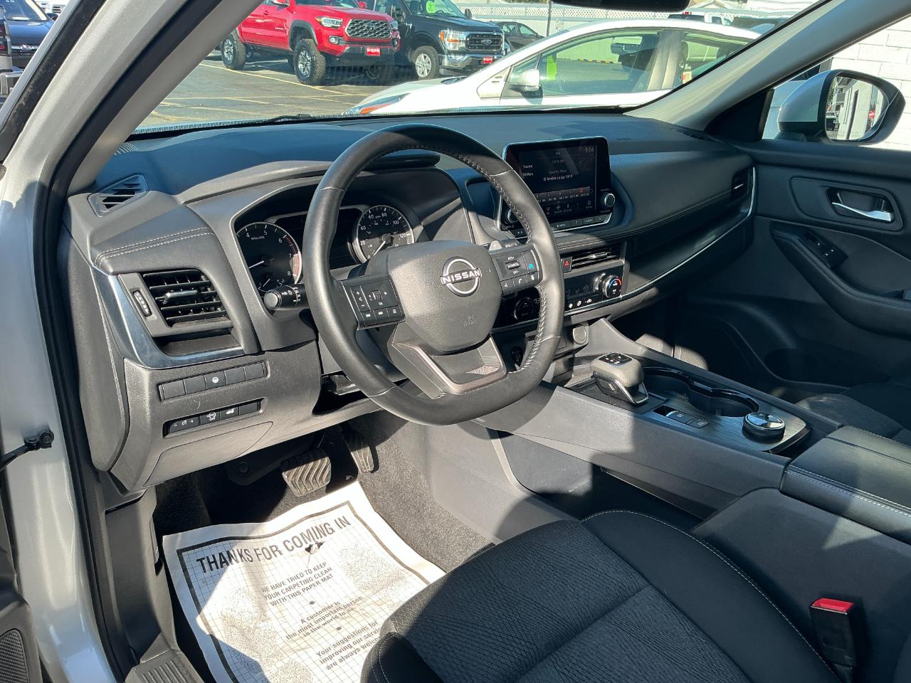 Nissan Rogue AWD SV 2025