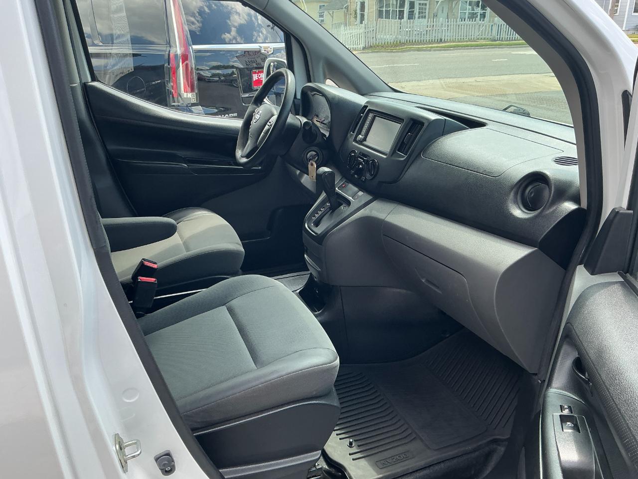 Nissan NV200 Compact Cargo I4 SV 2021