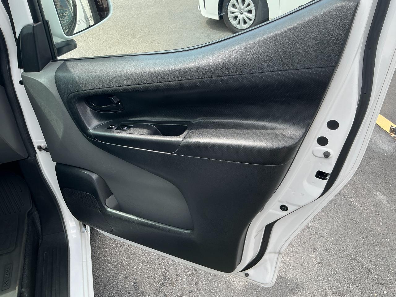 Nissan NV200 Compact Cargo I4 SV 2021