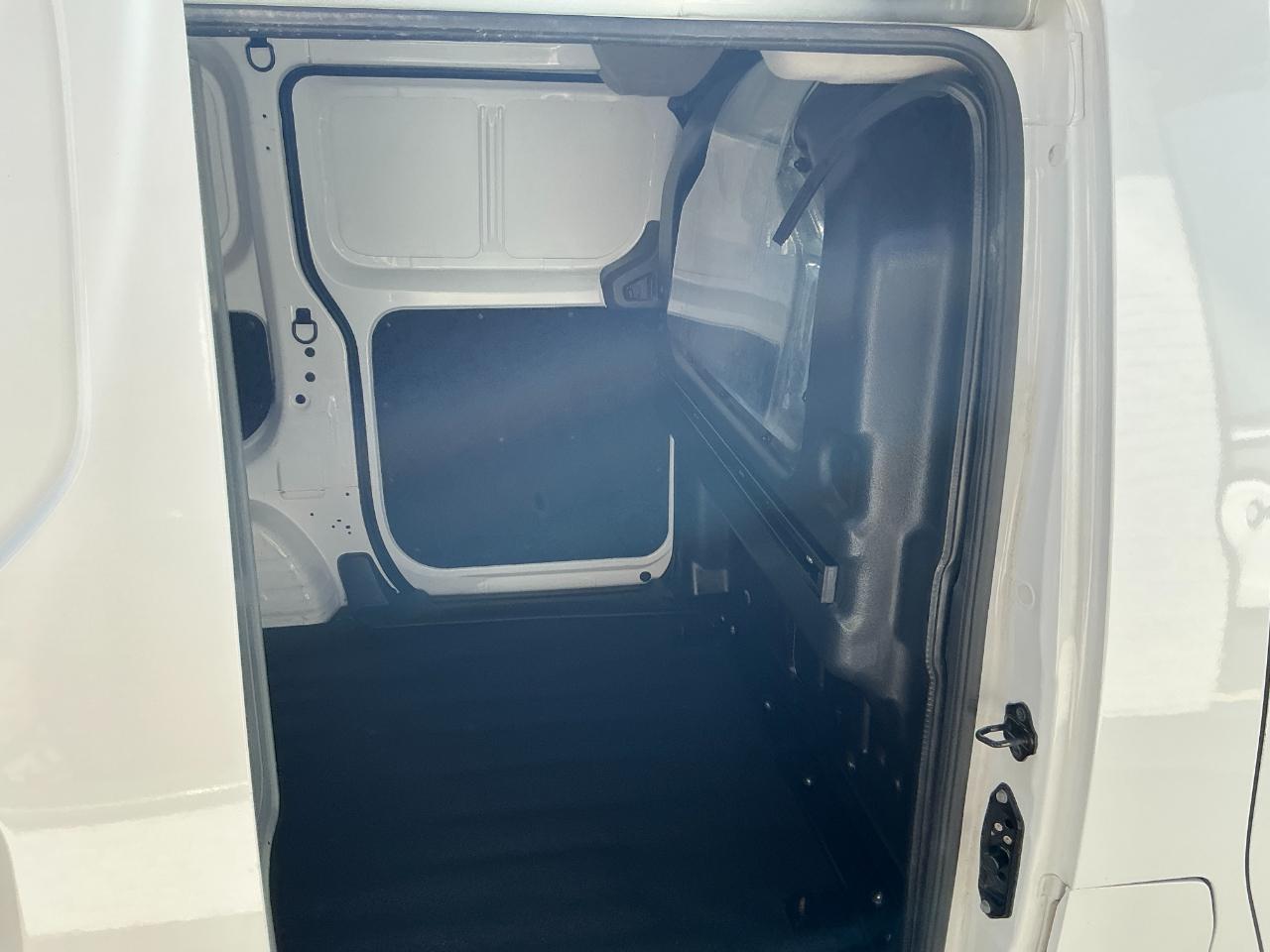 Nissan NV200 Compact Cargo I4 SV 2021
