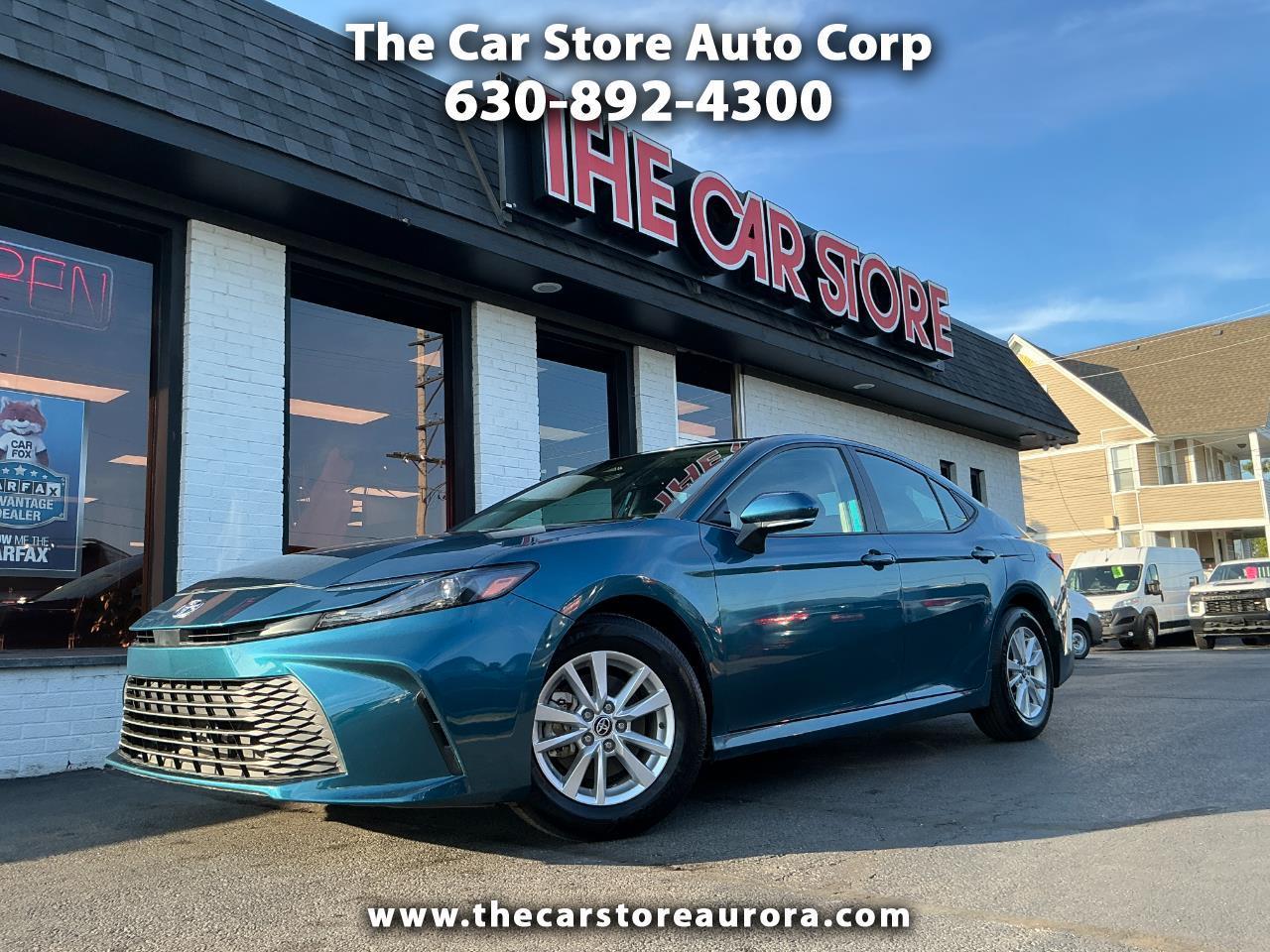Toyota Camry LE (Natl) 2025
