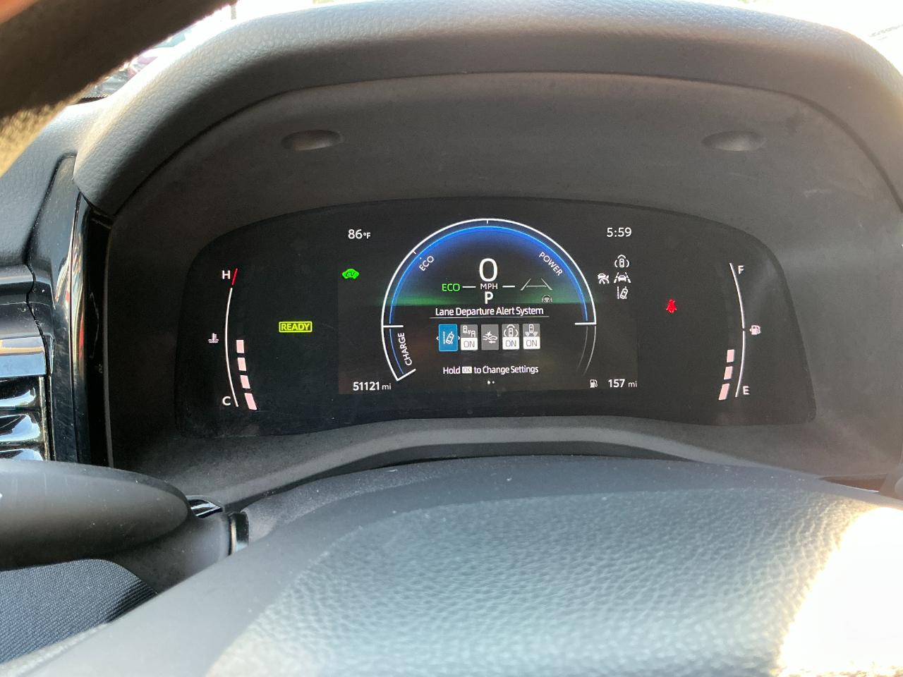 Toyota Camry LE (Natl) 2025