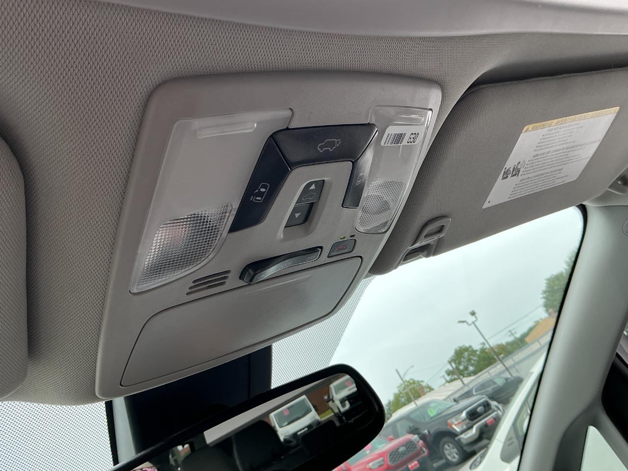 Toyota Sienna XLE Auto Access Seat FWD 7-Passenger (Natl) 2020