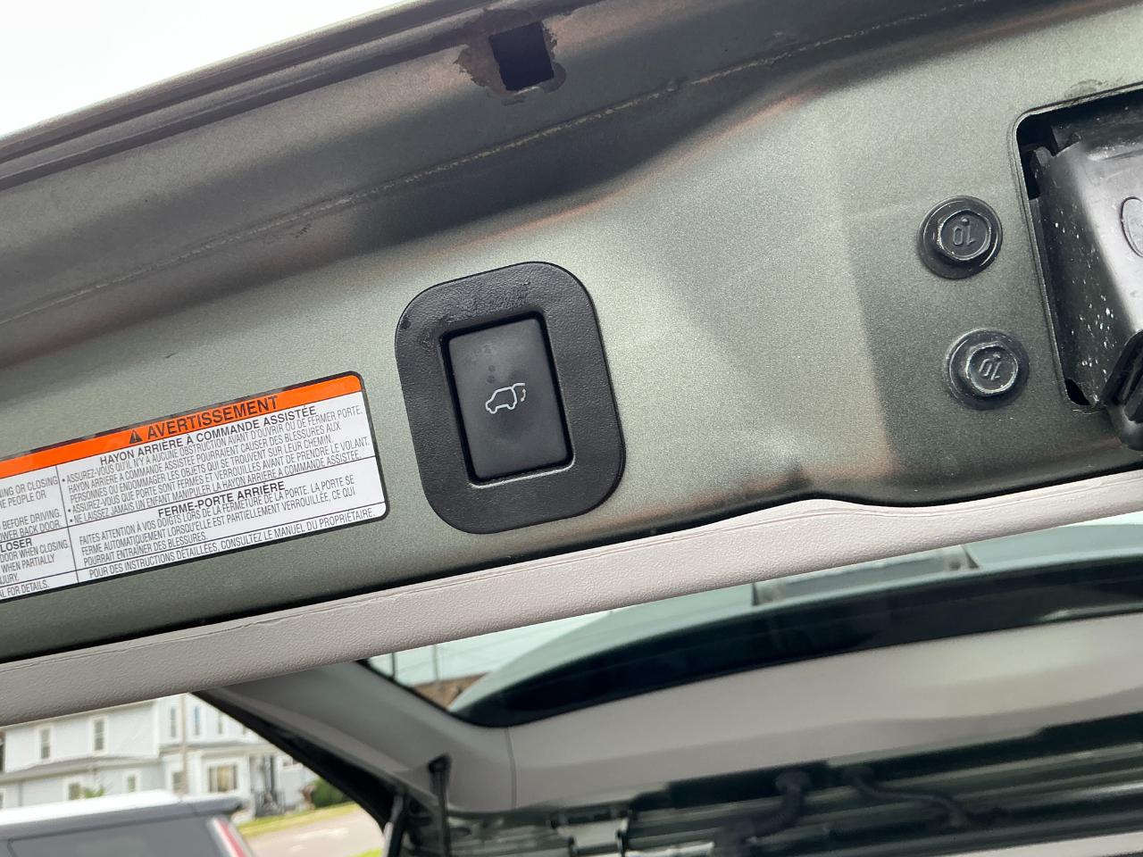 Toyota Sienna XLE Auto Access Seat FWD 7-Passenger (Natl) 2020