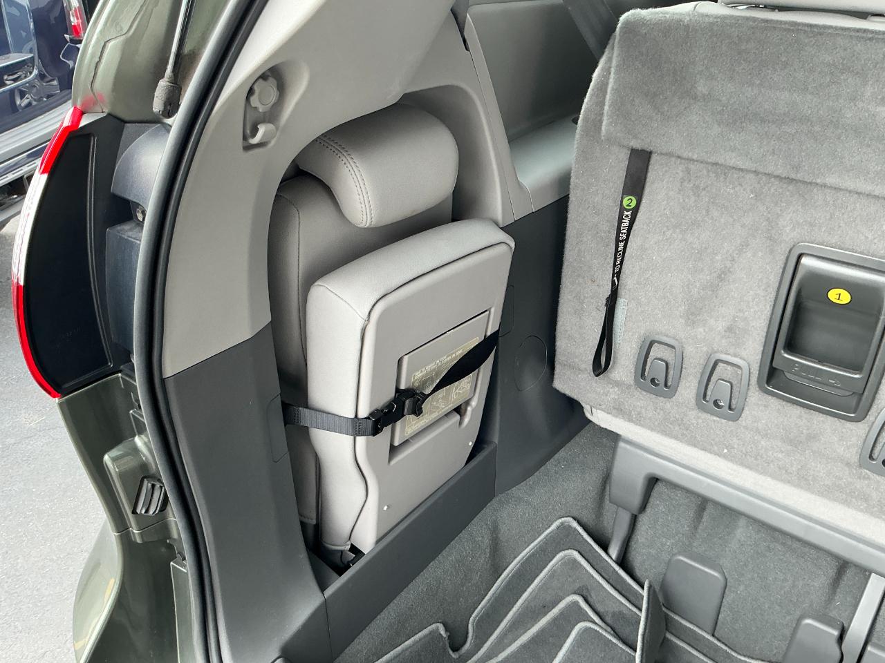 Toyota Sienna XLE Auto Access Seat FWD 7-Passenger (Natl) 2020
