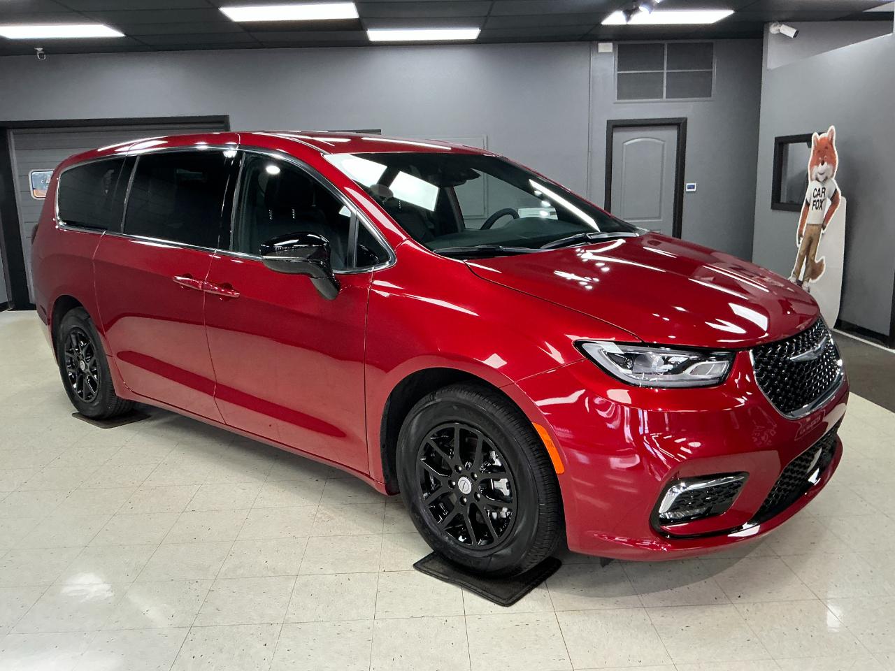 Chrysler Pacifica Select FWD 2026