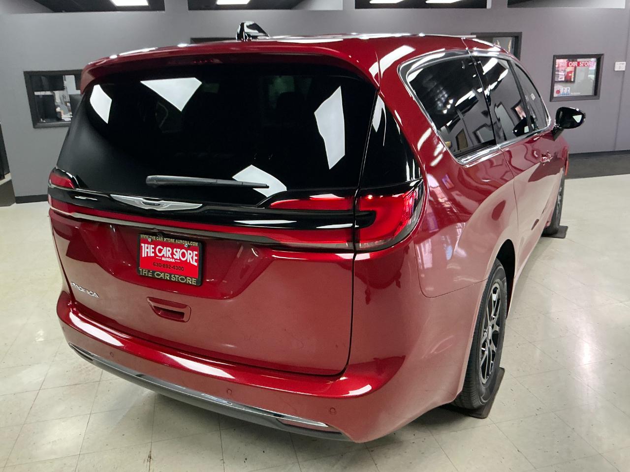 Chrysler Pacifica Select FWD 2026