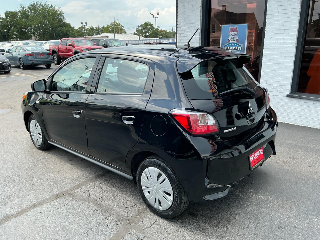 Mitsubishi Mirage ES CVT 2024