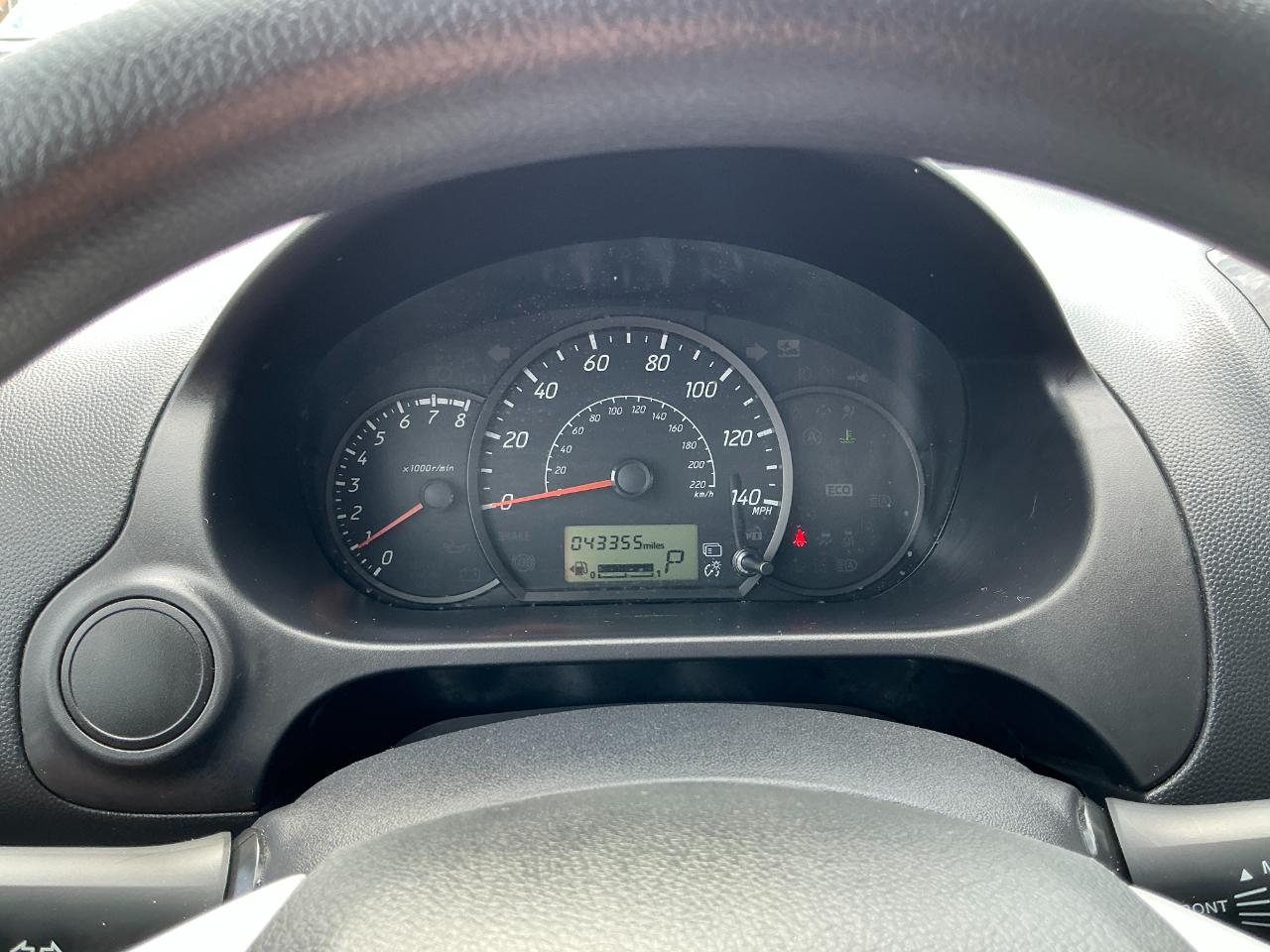 Mitsubishi Mirage ES CVT 2024