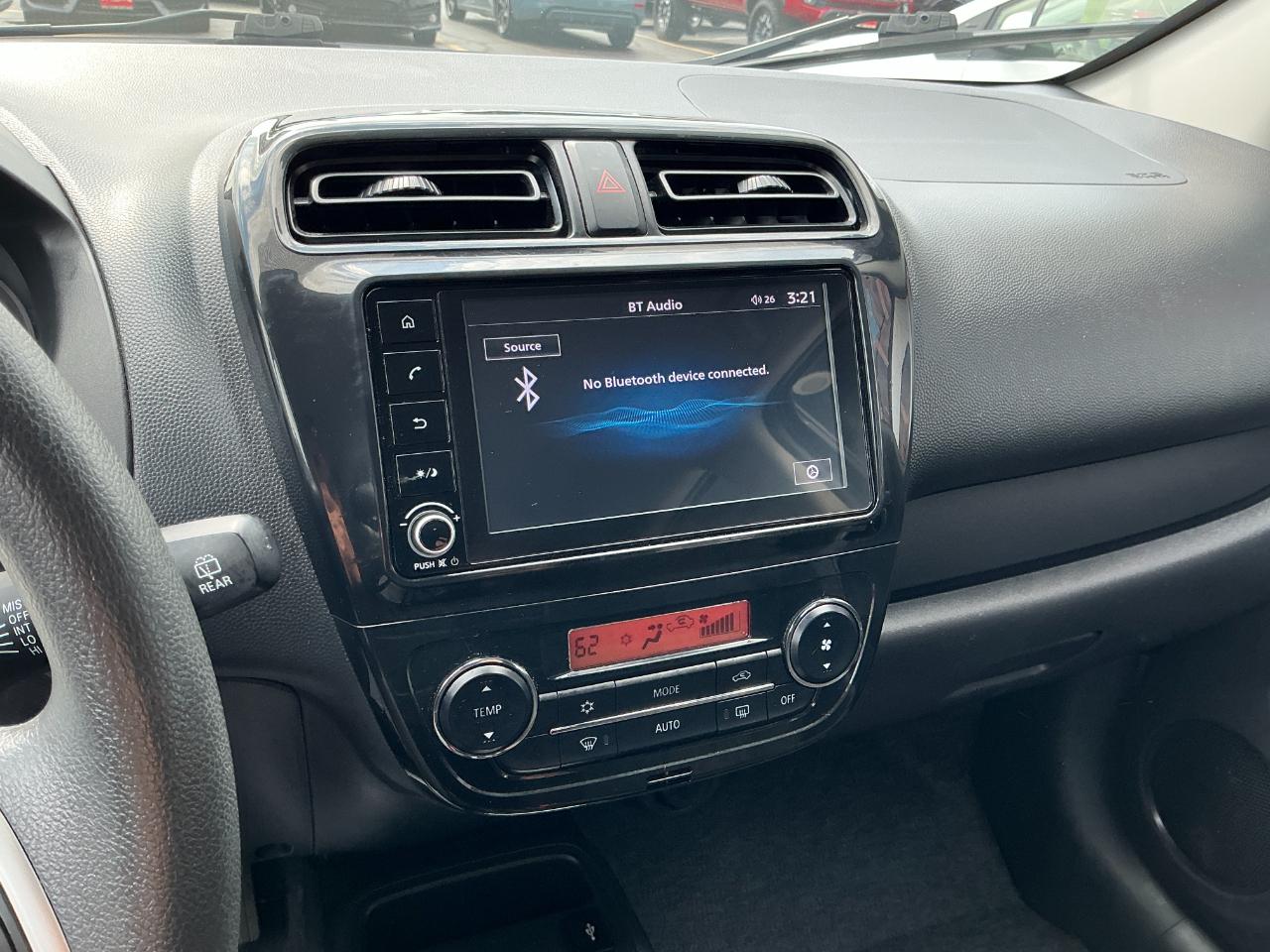 Mitsubishi Mirage ES CVT 2024