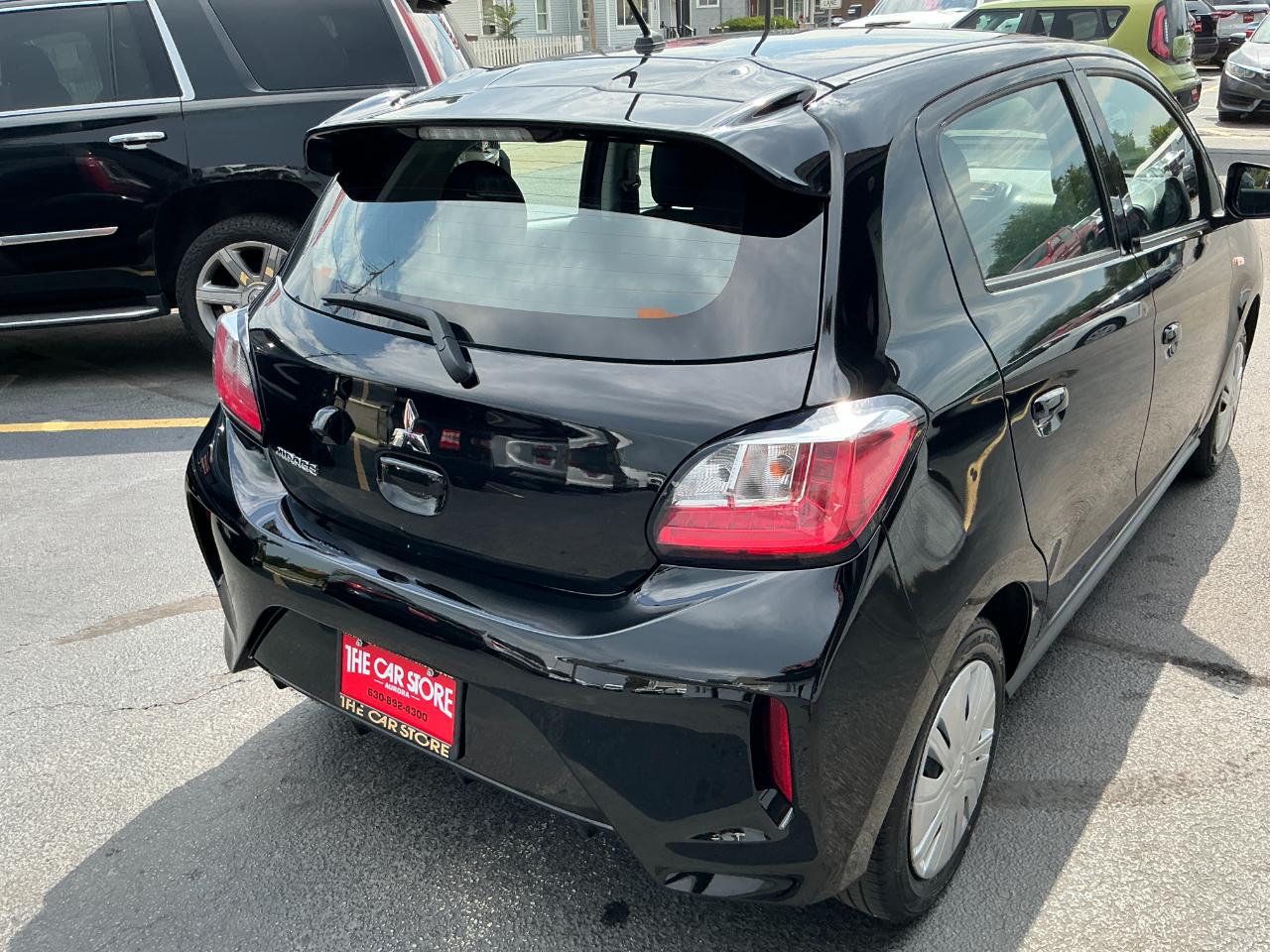 Mitsubishi Mirage ES CVT 2024