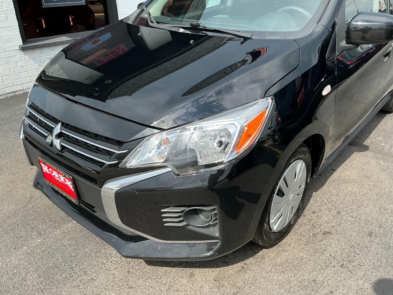 Mitsubishi Mirage ES CVT 2024