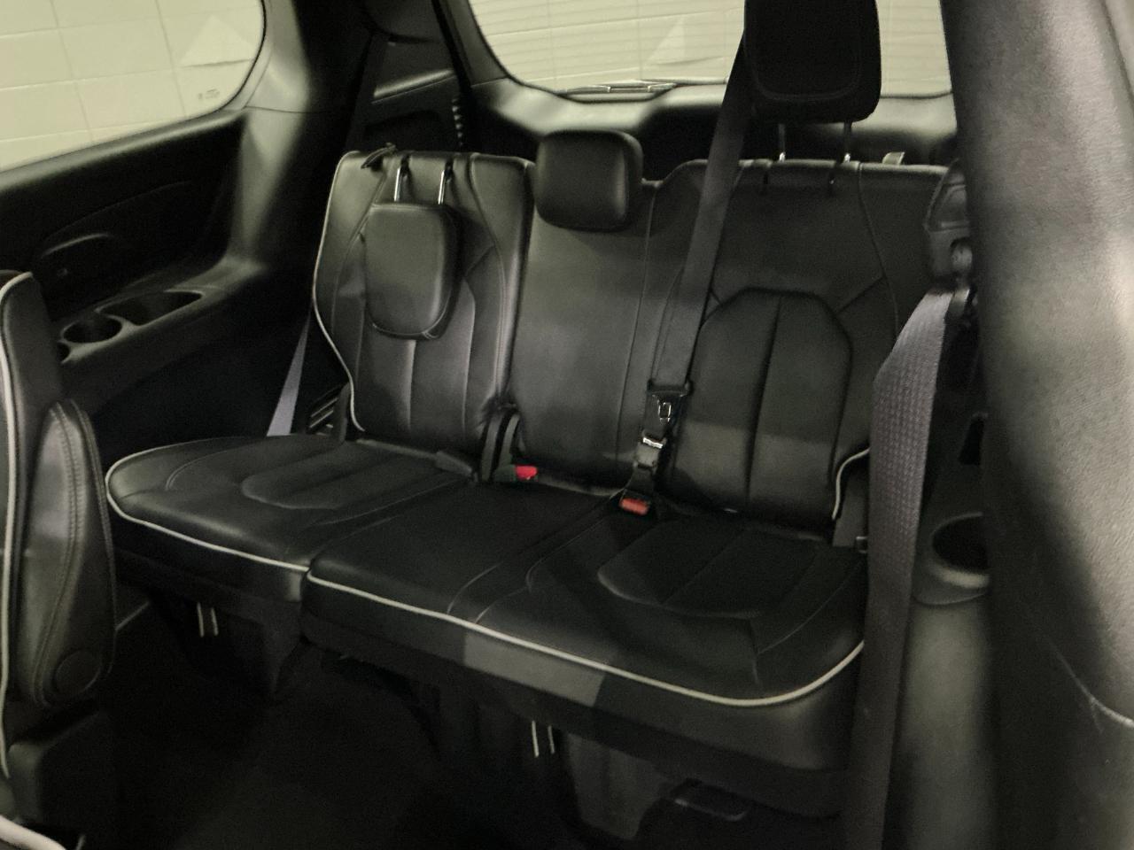 Chrysler Pacifica Limited FWD 2026