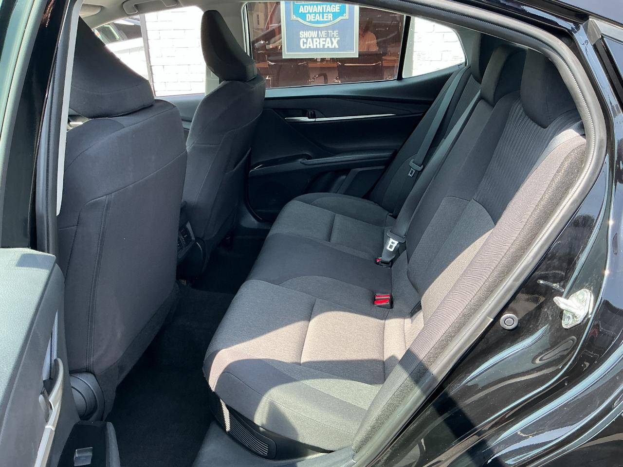 Toyota Camry LE (Natl) 2025