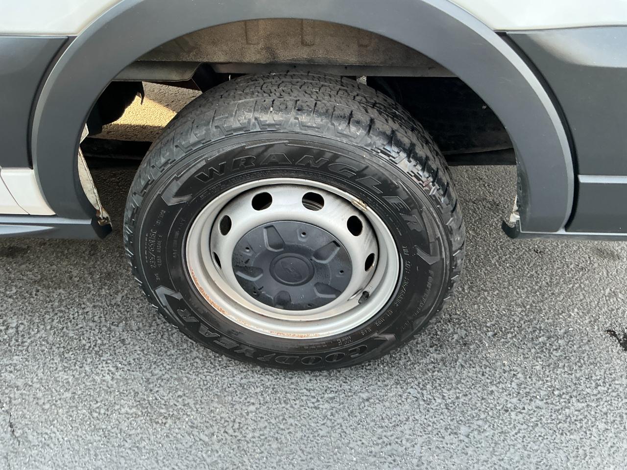 Ford Transit Van T-150 130" Low Rf 8600 GVWR Sliding RH Dr 2017