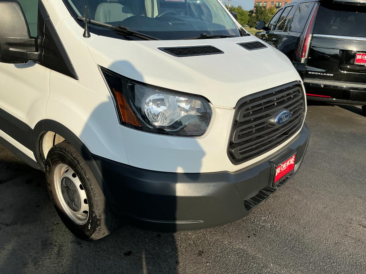 Ford Transit Van T-150 130" Low Rf 8600 GVWR Sliding RH Dr 2017