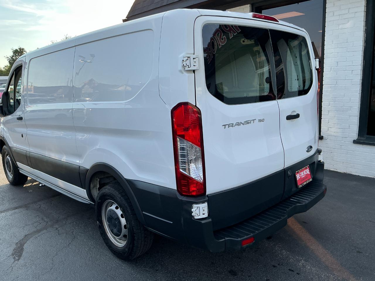 Ford Transit Van T-150 130" Low Rf 8600 GVWR Sliding RH Dr 2017