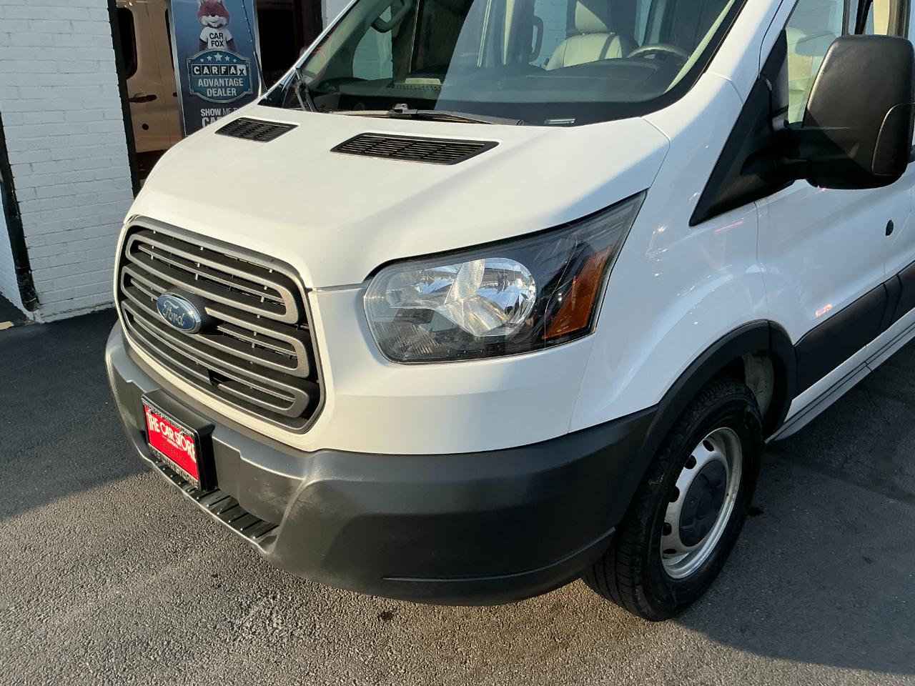 Ford Transit Van T-150 130" Low Rf 8600 GVWR Sliding RH Dr 2017