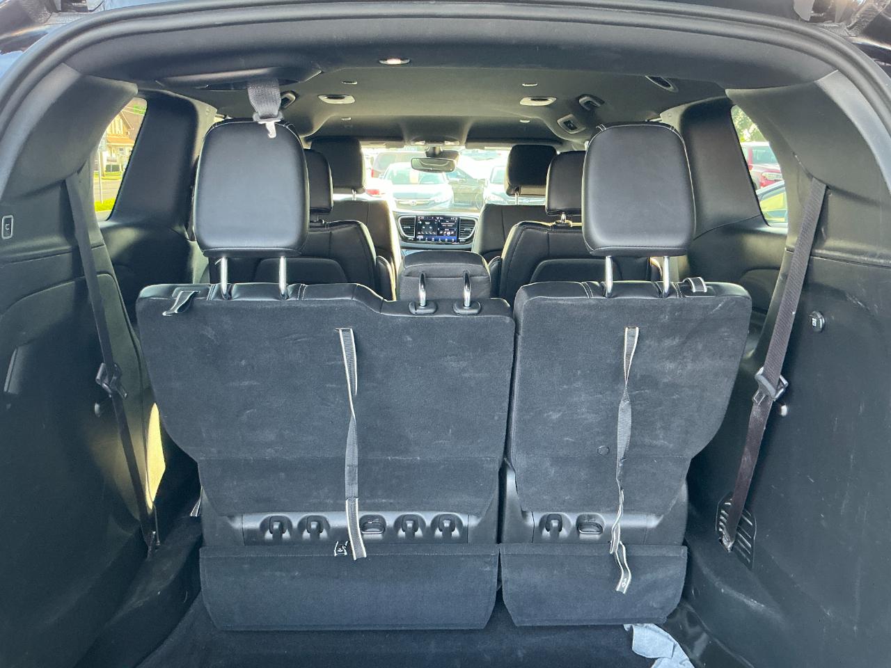 Chrysler Pacifica Select FWD 2025