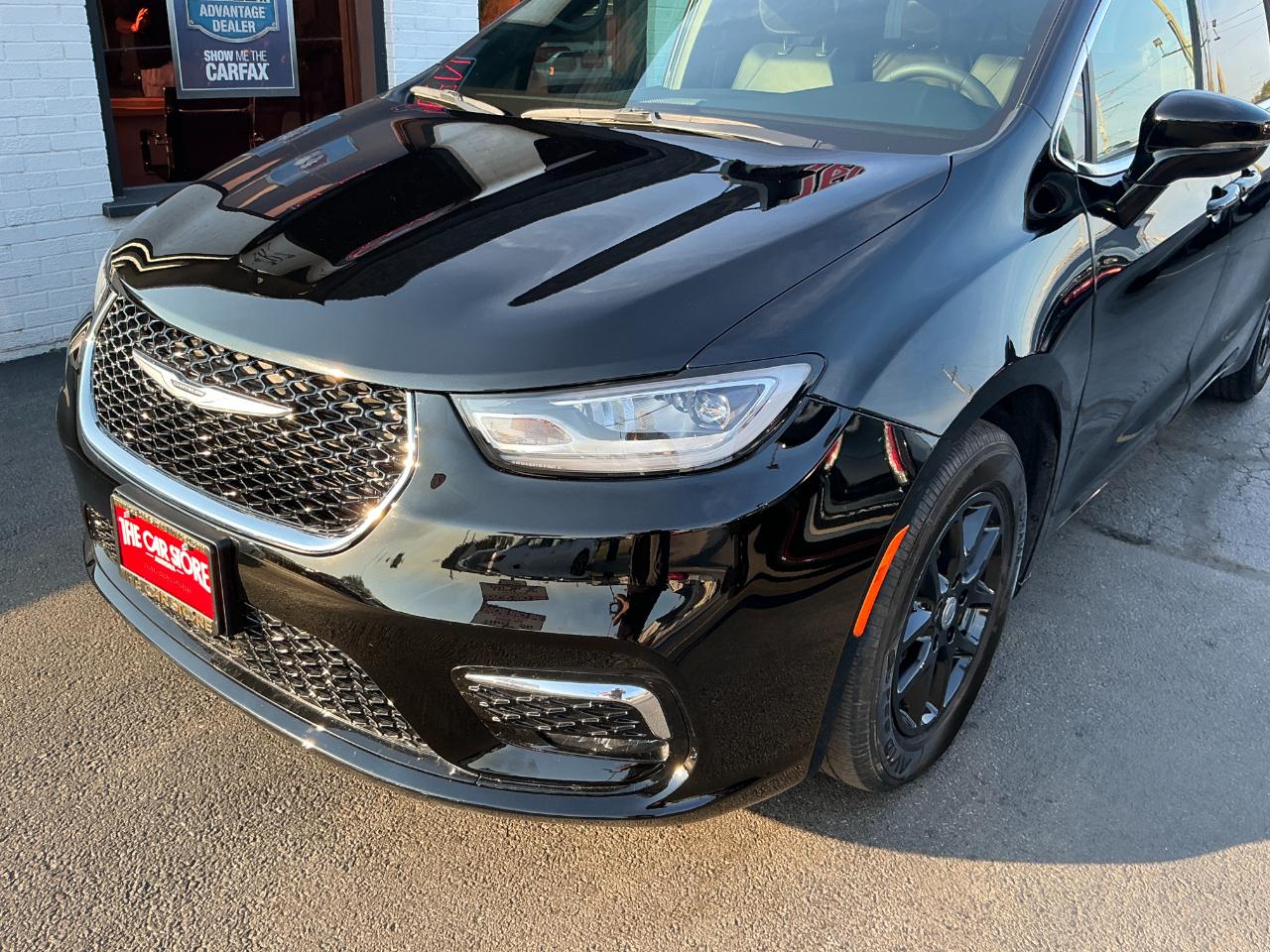 Chrysler Pacifica Select FWD 2025