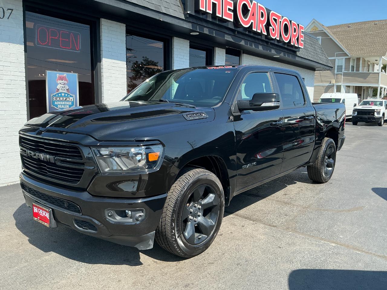 RAM 1500 Big Horn/Lone Star 4x4 Crew Cab 5'7" Box 2019