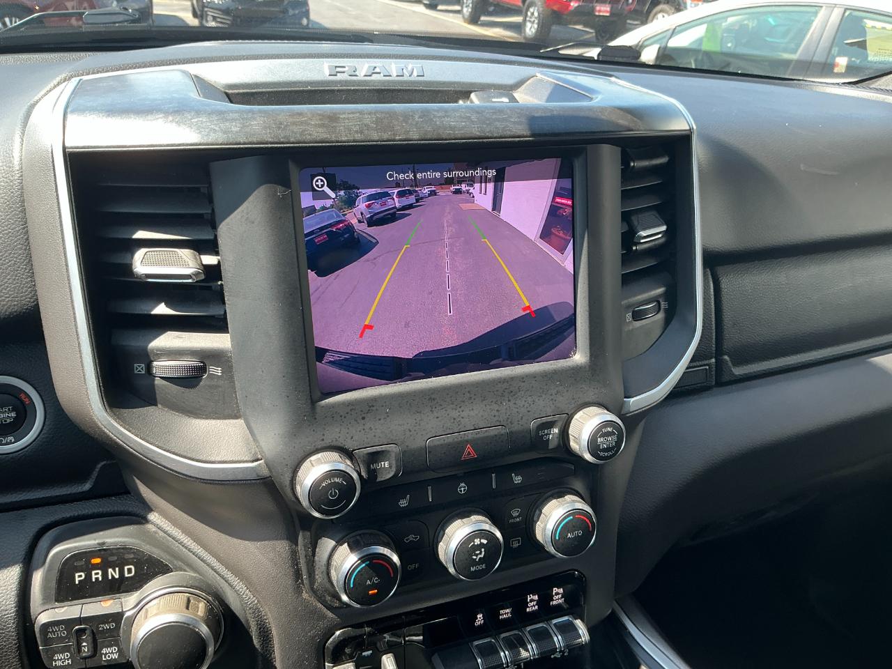 RAM 1500 Big Horn/Lone Star 4x4 Crew Cab 5'7" Box 2019