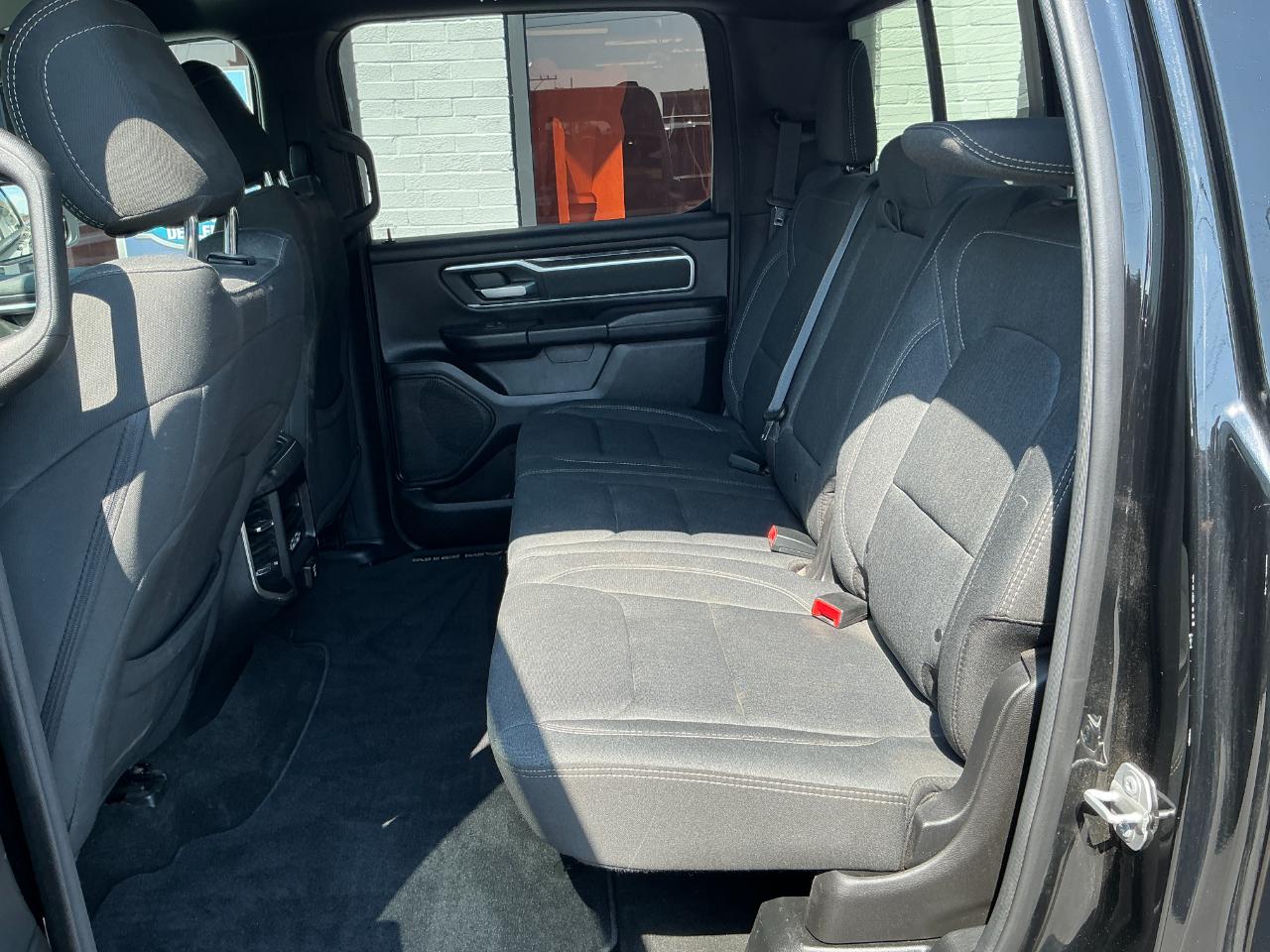RAM 1500 Big Horn/Lone Star 4x4 Crew Cab 5'7" Box 2019