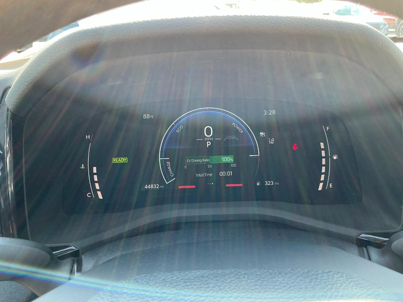 Toyota Camry LE (Natl) 2025