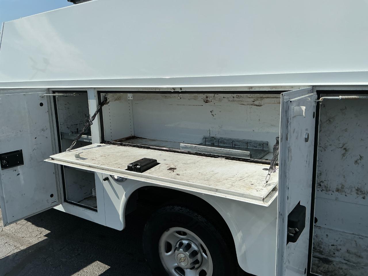 Chevrolet Express Commercial Cutaway 3500 Van 139" 2021