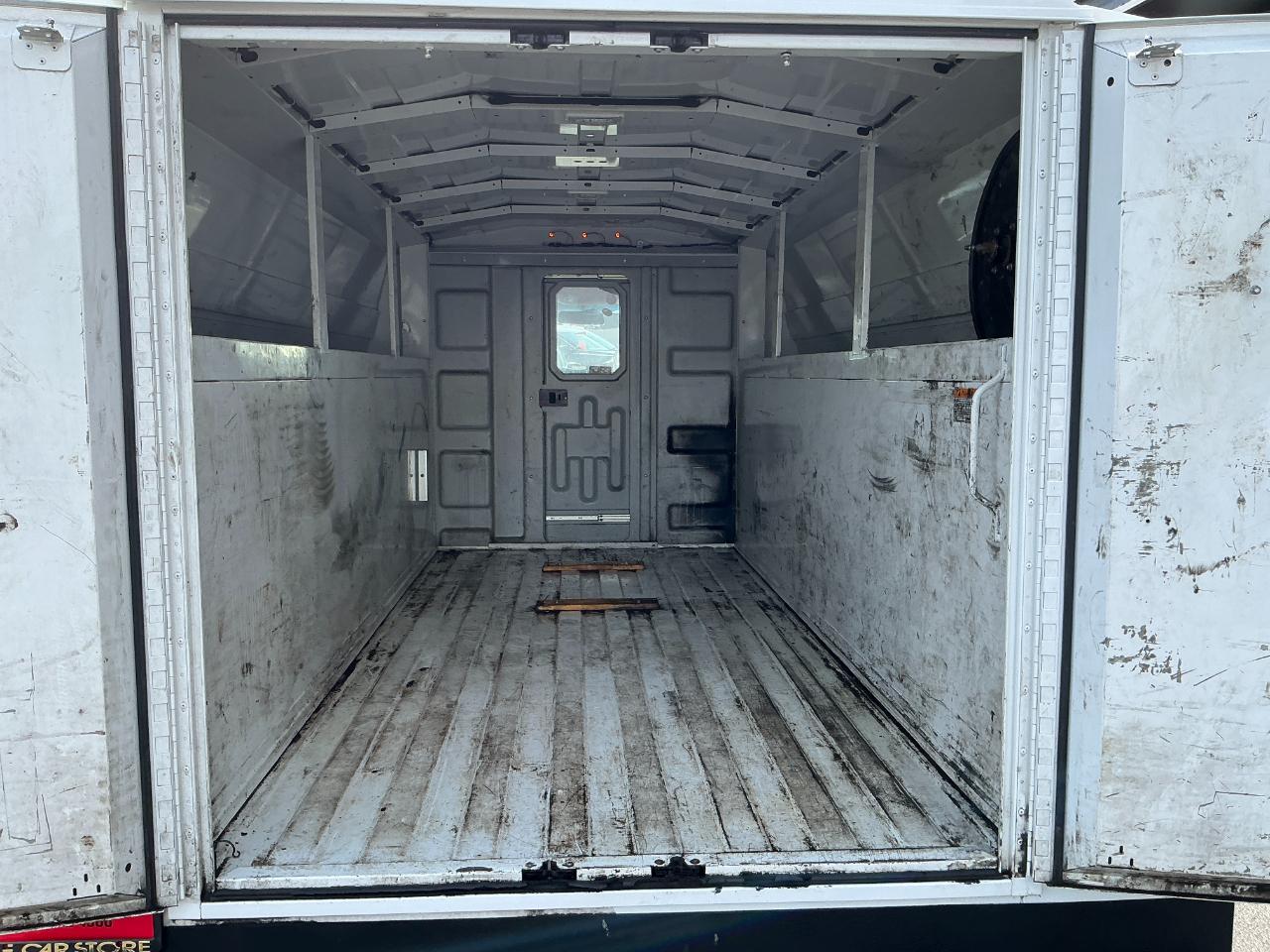 Chevrolet Express Commercial Cutaway 3500 Van 139" 2021