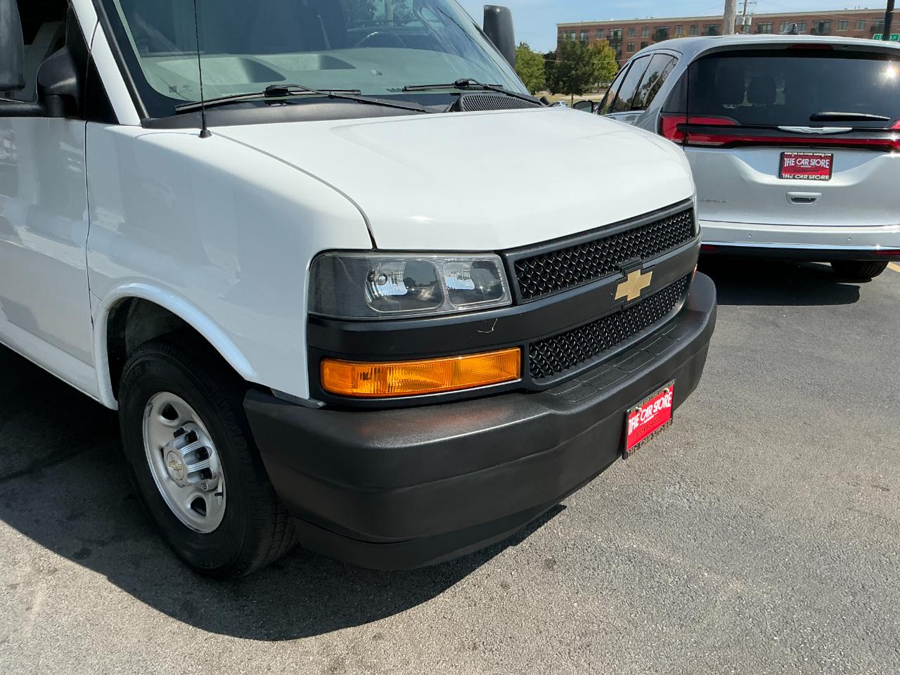 Chevrolet Express Commercial Cutaway 3500 Van 139" 2021