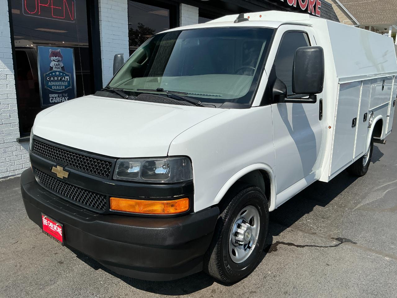 Chevrolet Express Commercial Cutaway 3500 Van 139" 2021