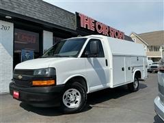 2021 Chevrolet Express Commercial Cutaway 