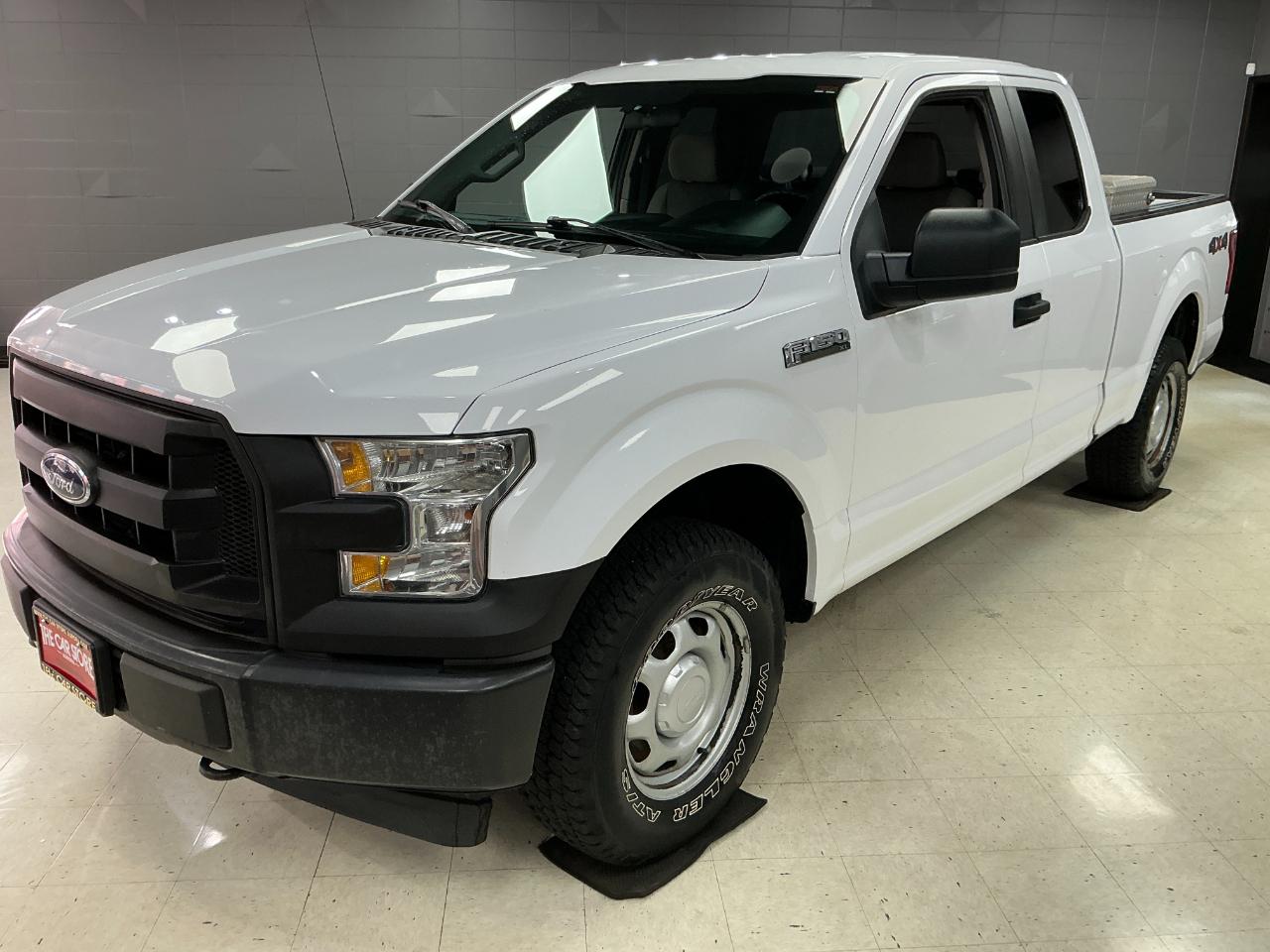 Ford F-150 XL 4WD SuperCab 6.5' Box 2017