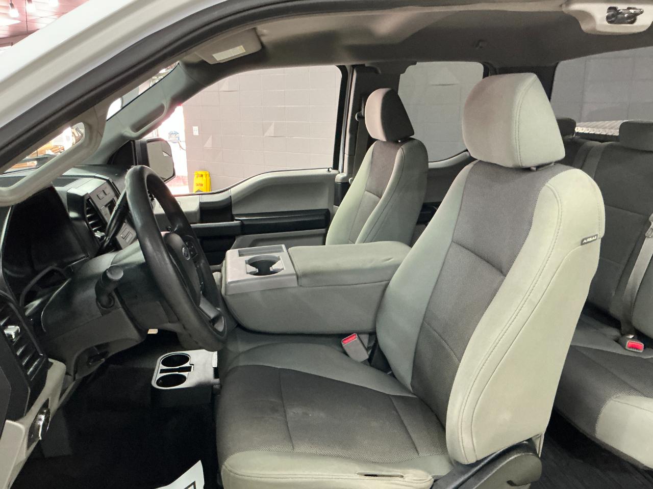 Ford F-150 XL 4WD SuperCab 6.5' Box 2017