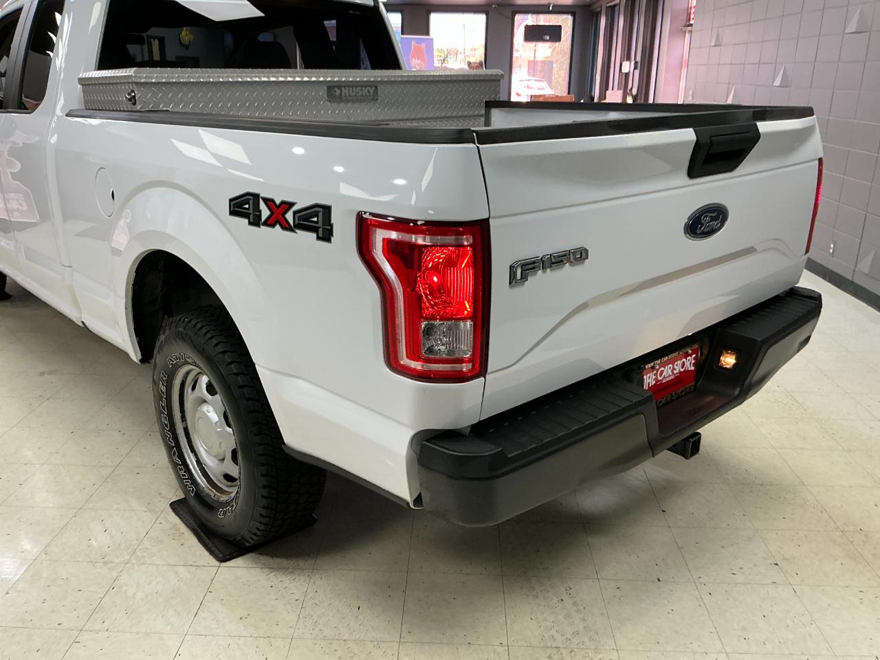 Ford F-150 XL 4WD SuperCab 6.5' Box 2017