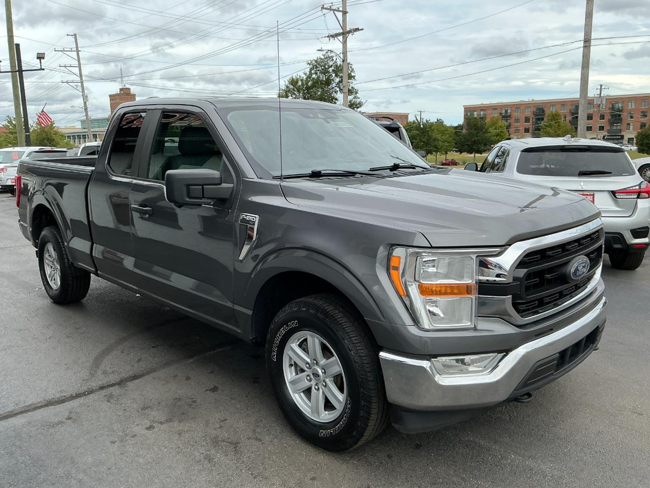 Ford F-150 XLT SuperCab 6.5-ft. Bed 4WD 2021