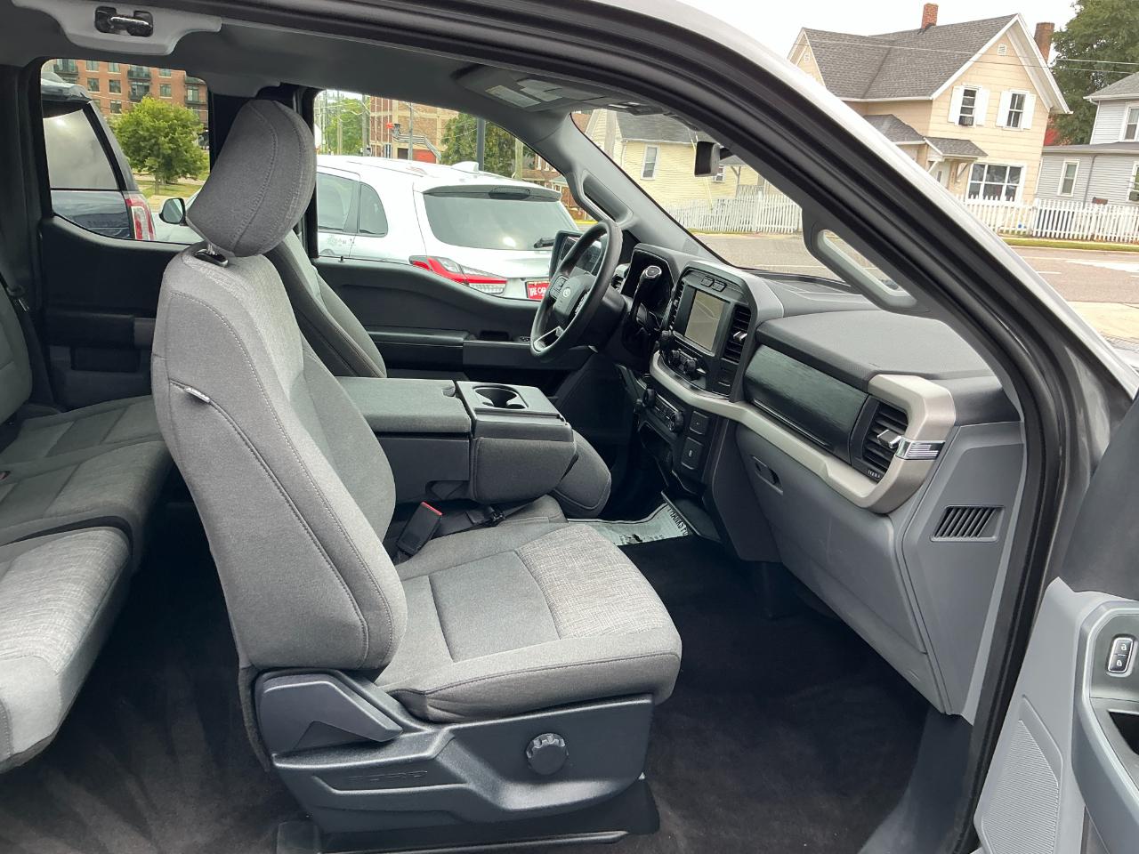 Ford F-150 XLT SuperCab 6.5-ft. Bed 4WD 2021