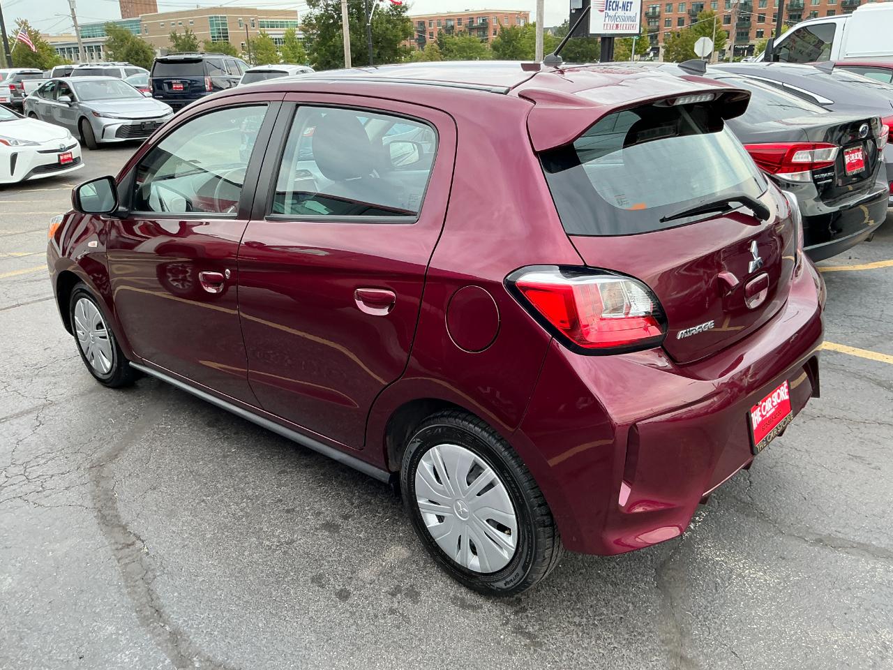 Mitsubishi Mirage ES CVT 2024