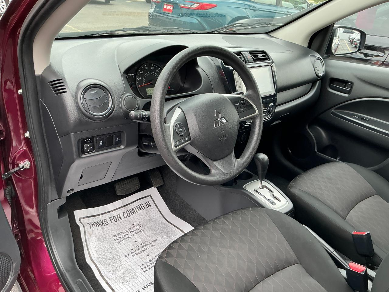 Mitsubishi Mirage ES CVT 2024