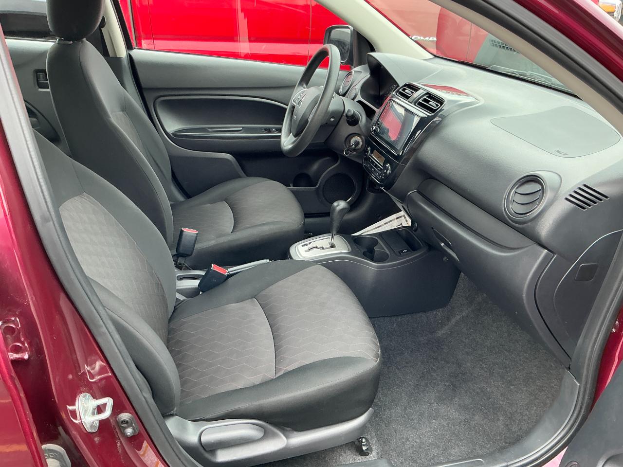Mitsubishi Mirage ES CVT 2024