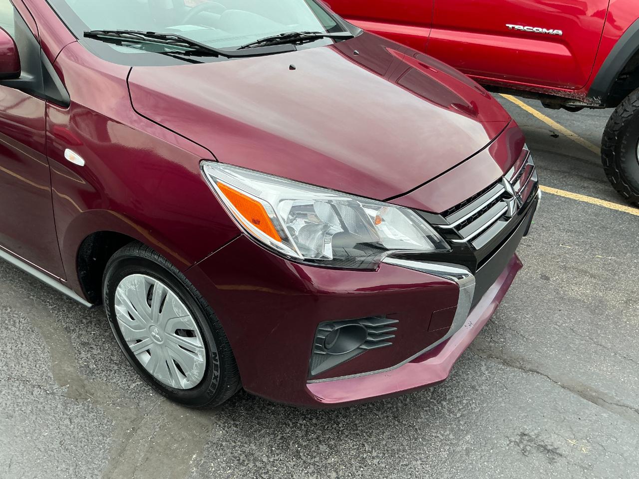 Mitsubishi Mirage ES CVT 2024
