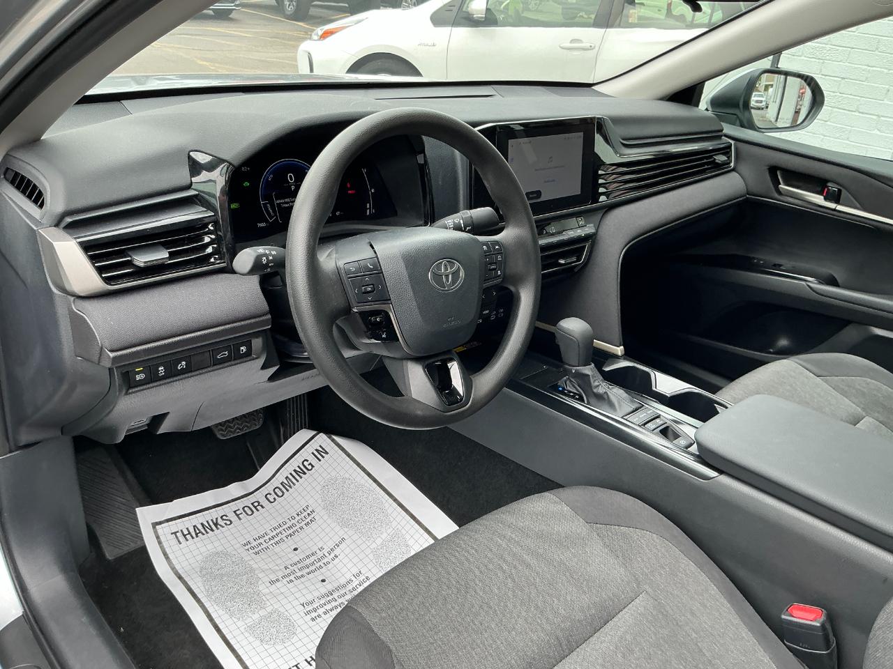 Toyota Camry LE Auto (Natl) 2026