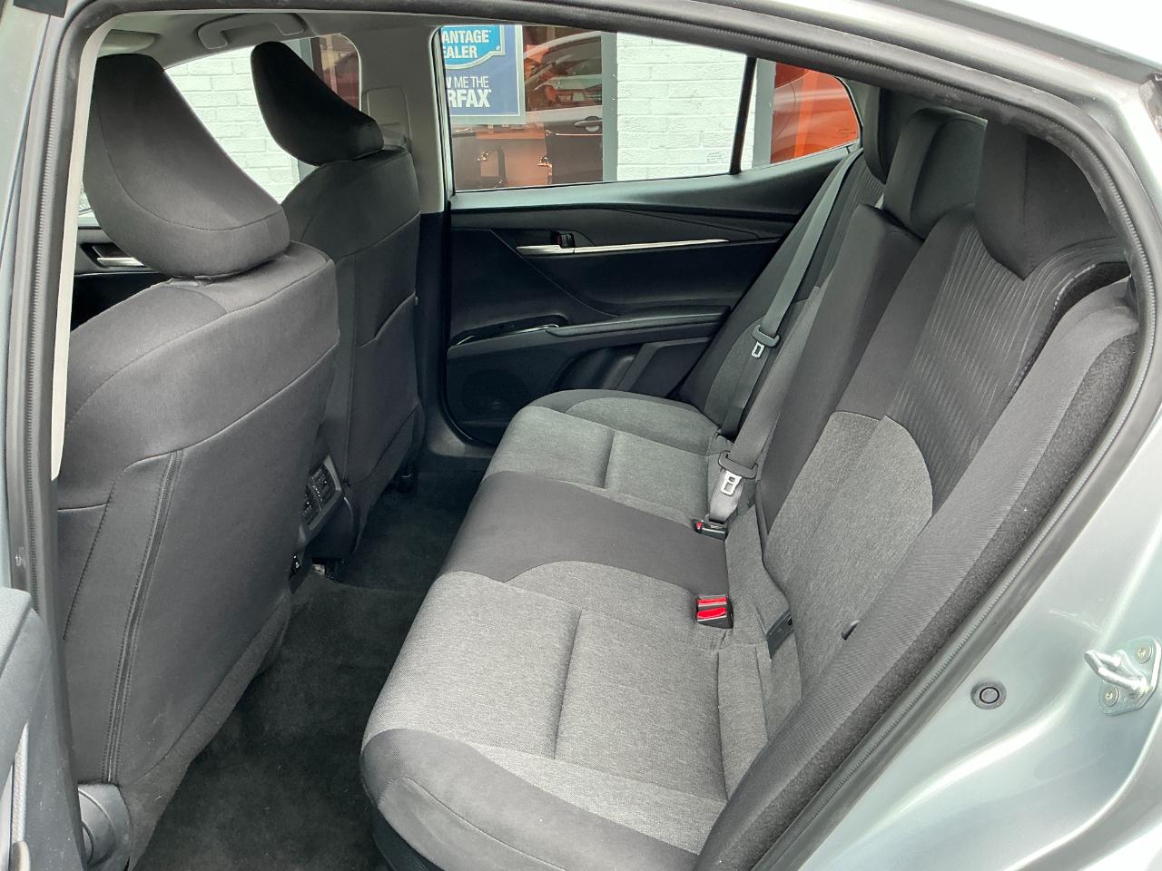 Toyota Camry LE Auto (Natl) 2026