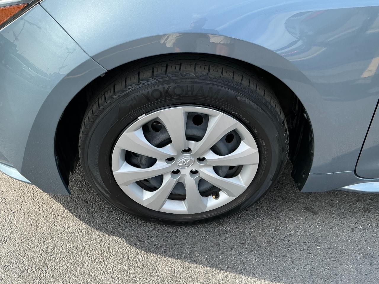 Toyota Corolla Hybrid LE FWD (Natl) 2024