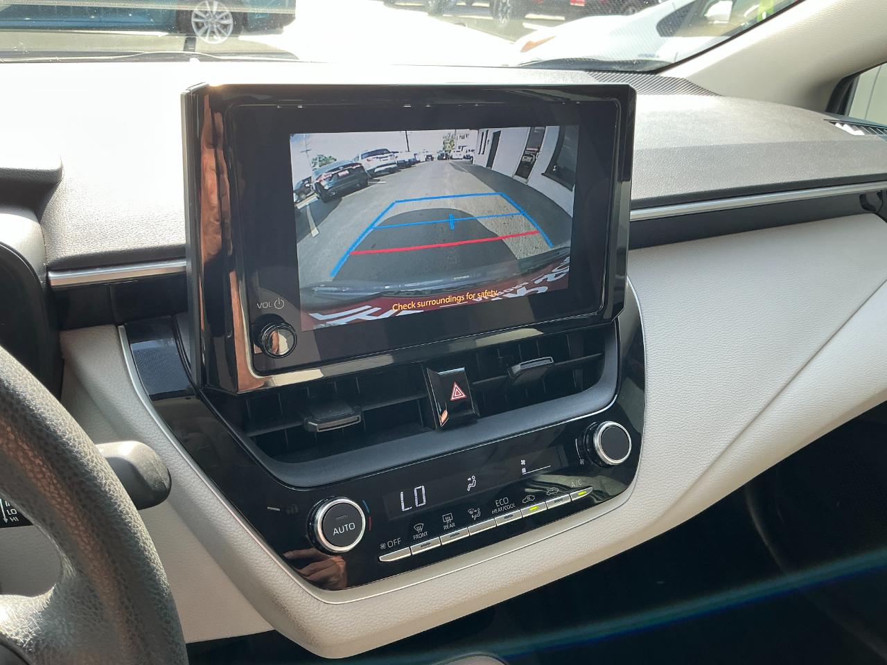 Toyota Corolla Hybrid LE FWD (Natl) 2024