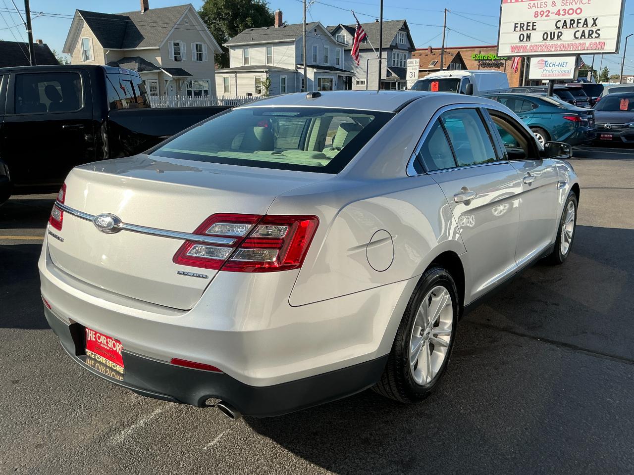 Ford Taurus SE FWD 2017