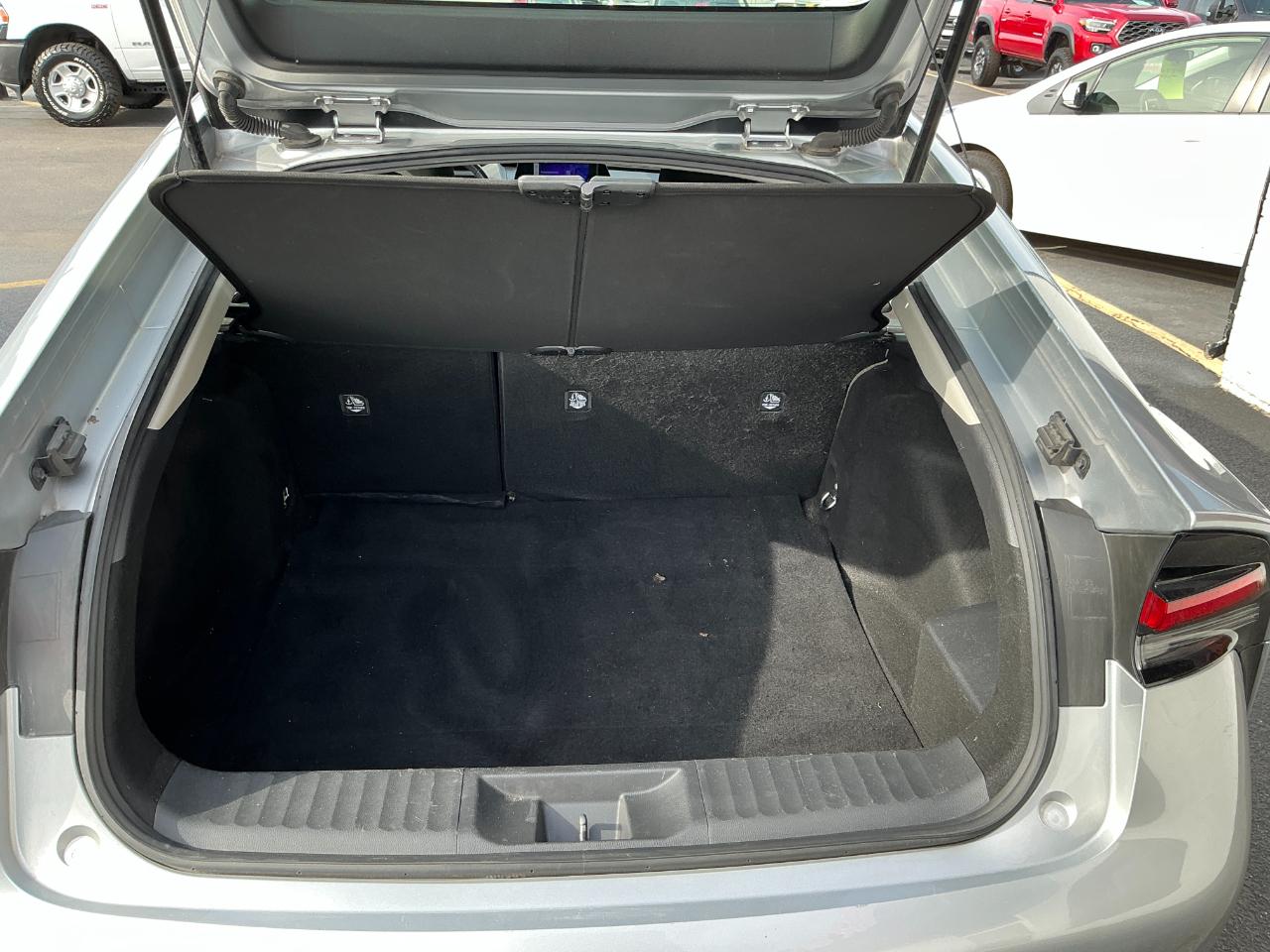 Toyota Prius LE (Natl) 2024