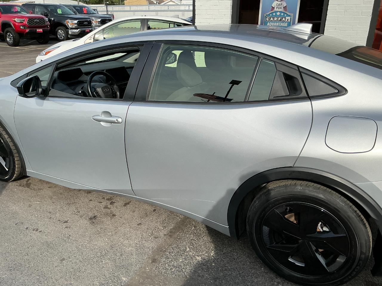 Toyota Prius LE (Natl) 2024