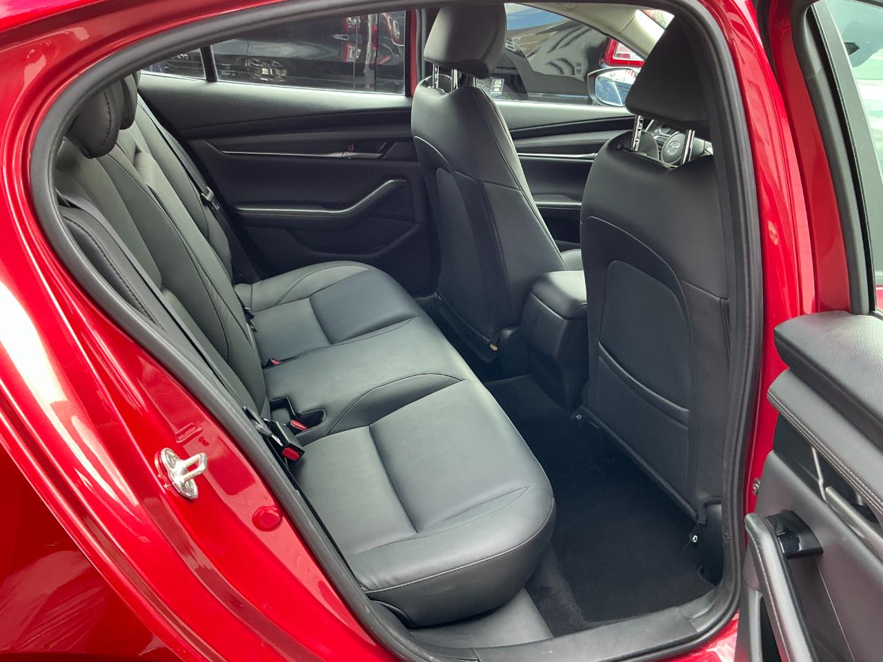 Mazda Mazda3 Sedan 2.5 S Select Sport FWD 2024